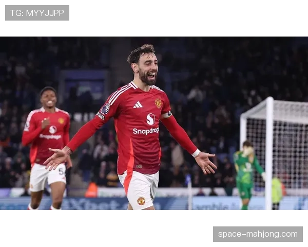 报道：英超下赛季将启用新一代比赛用球，提升飞行稳定性