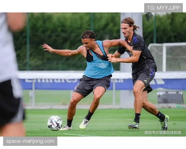 评论：里昂青春风暴席卷法甲，队内三名U21球员本赛季进球上双